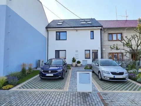 Prodej rodinného domu, Vrbátky - Dubany, 148 m2