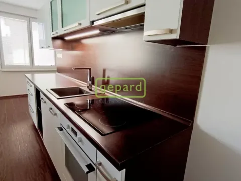 Prodej bytu 3+1, Český Krumlov, Sídliště Plešivec, 69 m2