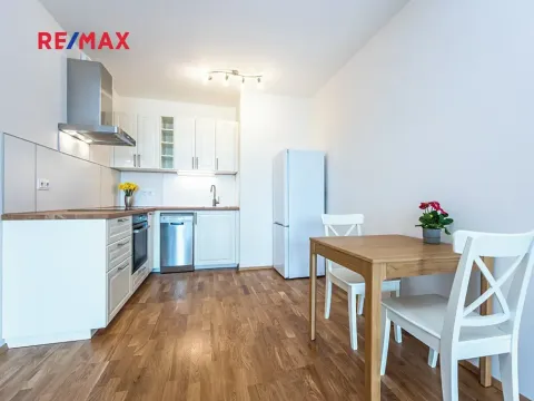 Pronájem bytu 2+kk, Praha - Modřany, Mezi vodami, 56 m2