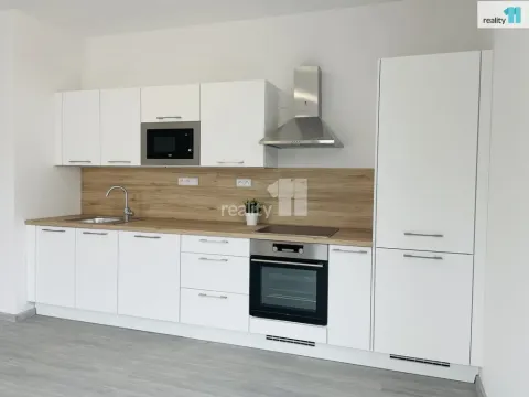 Pronájem bytu 2+kk, Praha - Libeň, V Holešovičkách, 56 m2