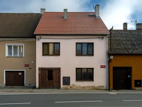 Prodej činžovního domu, Cerhovice, Plzeňská, 267 m2