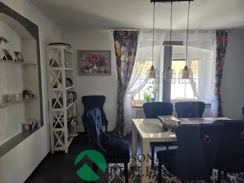 Prodej rodinného domu, Petrohrad, 146 m2