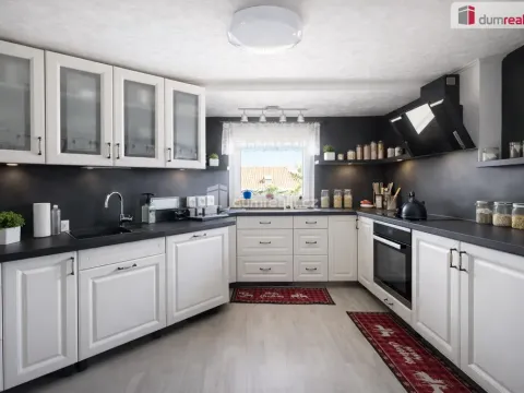 Prodej rodinného domu, Ústí nad Labem, Na Výhledech, 304 m2