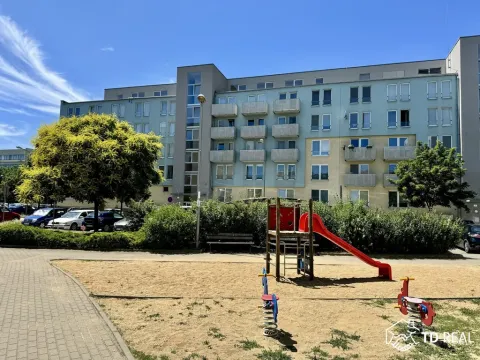 Pronájem bytu 2+kk, Brno, Zderadova, 53 m2