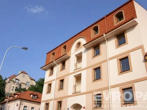 Pronájem bytu 1+kk, Praha - Braník, Na vinohradu, 21 m2