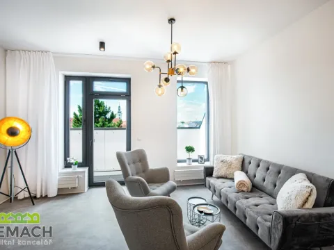 Pronájem bytu 2+kk, Uherské Hradiště, Obchodní, 77 m2