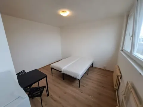 Pronájem bytu 1+kk, Praha, U vinných sklepů, 25 m2