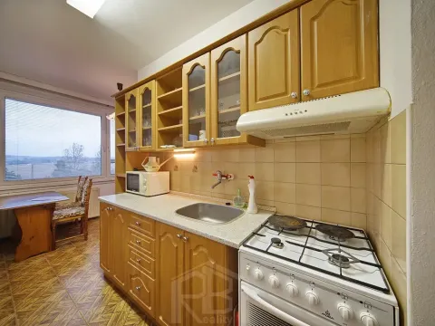 Pronájem bytu 1+1, Jindřichův Hradec, sídliště Vajgar, 43 m2