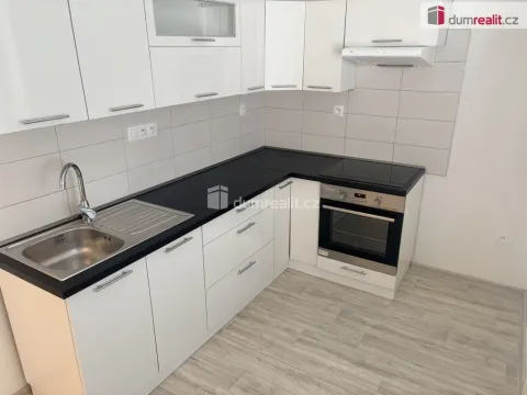 Pronájem bytu 2+1, Břeclav, Bří. Mrštíků, 53 m2