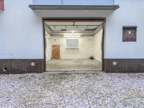 Pronájem garáže, Svoboda nad Úpou, 28 m2