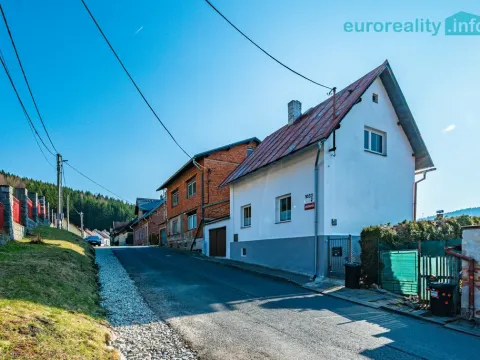 Prodej rodinného domu, Kraslice, Jiráskova, 95 m2