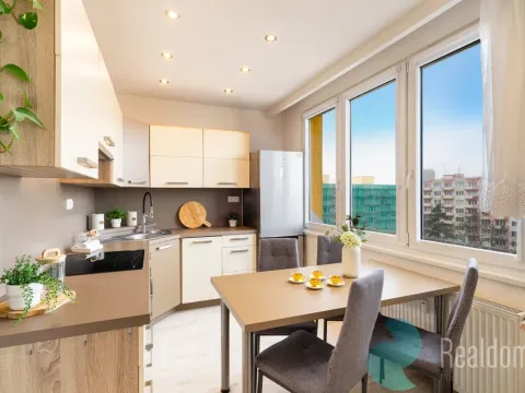 Prodej bytu 3+1, České Budějovice, Klaricova, 67 m2