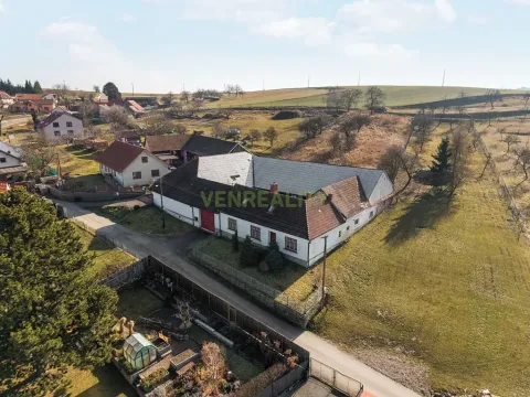 Prodej rodinného domu, Rašov, 151 m2