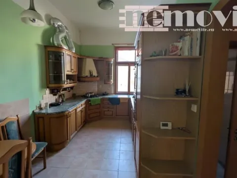 Pronájem bytu 3+1, Hradec Králové, Československé armády, 82 m2