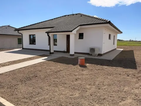Prodej rodinného domu, Sopřeč, 145 m2