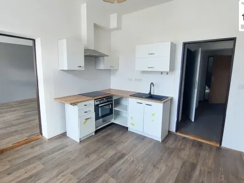 Pronájem bytu 2+1, Cheb, Evropská, 75 m2