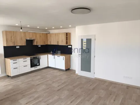 Pronájem bytu 3+kk, Praha, Pšenčíkova, 75 m2