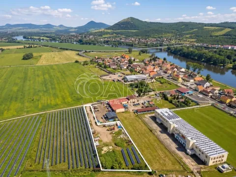 Prodej komerčního pozemku, Mlékojedy, 3769 m2
