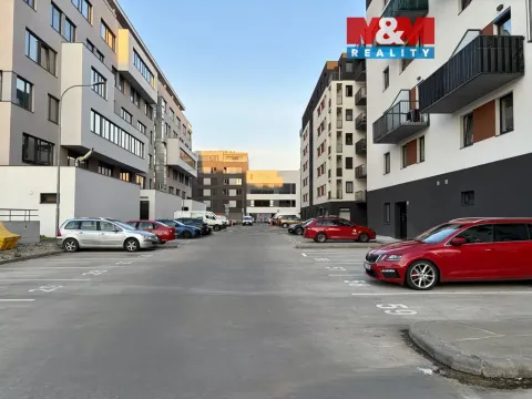 Prodej garážového stání, Pardubice - Zelené Předměstí, Rokycanova, 17 m2