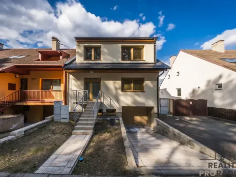 Prodej rodinného domu, Vracov, Lesní, 225 m2