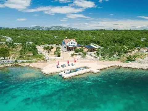 Prodej vily, Šibenik, Chorvatsko, 105 m2