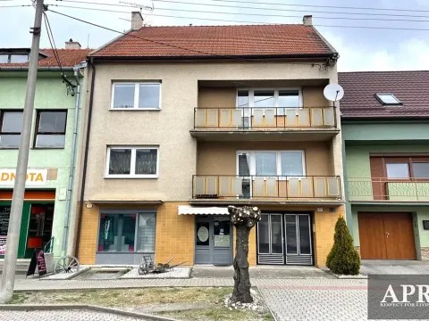 Prodej rodinného domu, Dolní Němčí, Nivnická, 289 m2
