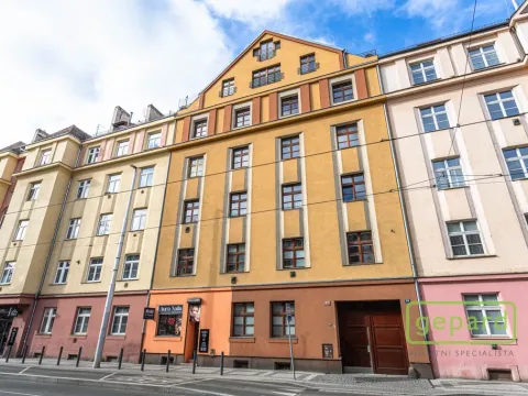 Prodej bytu 2+kk, Praha, Dělnická, 49 m2