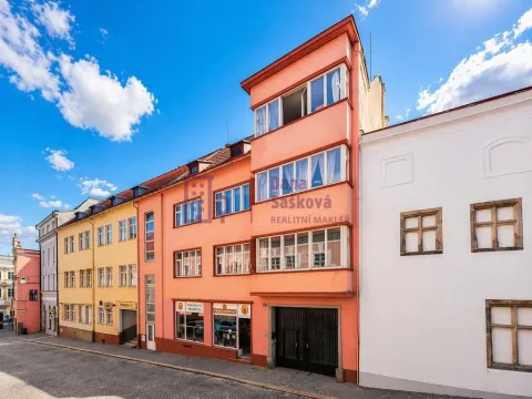 Pronájem bytu 2+kk, Jindřichův Hradec - Jindřichův Hradec I, Komenského, 70 m2