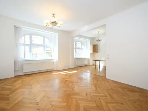 Pronájem bytu 1+kk, Praha - Holešovice, Janovského, 50 m2