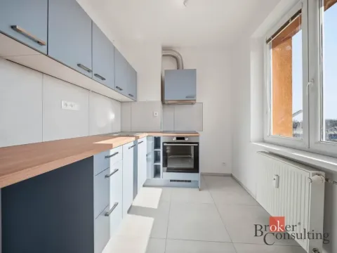 Pronájem bytu 2+1, Pardubice - Zelené Předměstí, Svobody, 45 m2