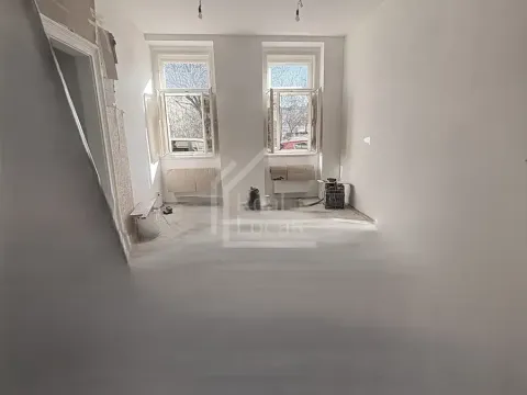 Pronájem obchodního prostoru, Praha - Vinohrady, Korunní, 82 m2