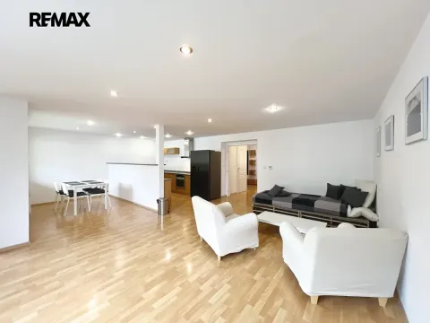 Pronájem bytu 3+kk, Praha - Holešovice, Přístavní, 101 m2