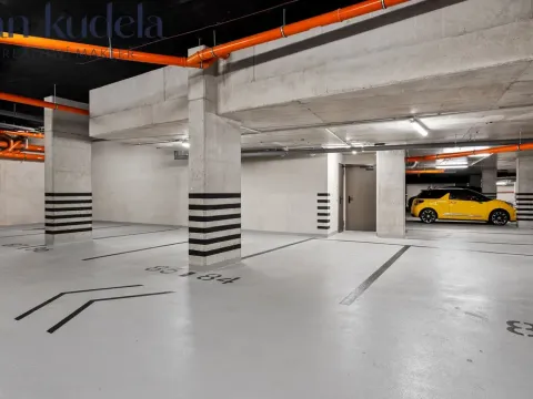 Pronájem garáže, Brno, Bratislavská, 13 m2