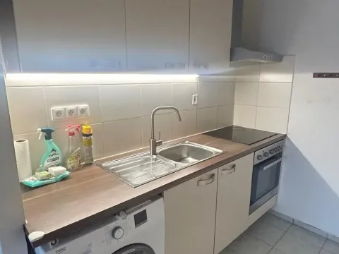 Pronájem bytu 2+kk, Praha - Stodůlky, Běhounkova, 45 m2