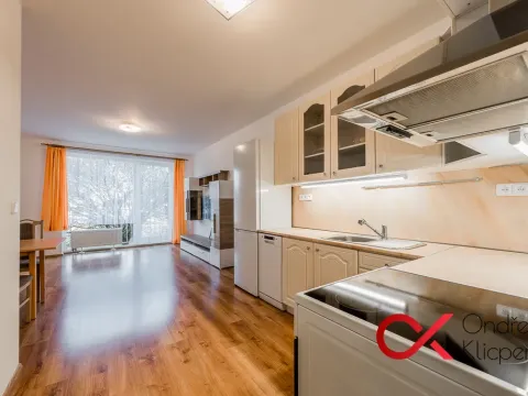 Pronájem bytu 2+kk, Říčany, Na Fialce, 66 m2