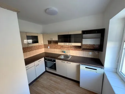 Pronájem bytu 3+kk, Děčín - Děčín VII-Chrochvice, K. Světlé, 60 m2