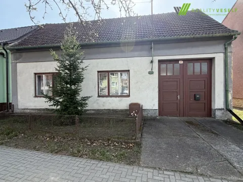 Prodej rodinného domu, Mikulčice - Těšice, 100 m2
