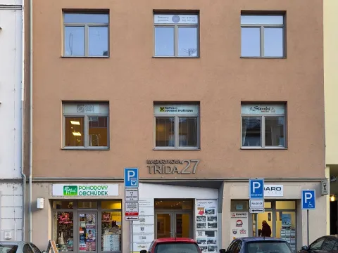 Pronájem komerční, Opava - Město, Masarykova třída, 121 m2