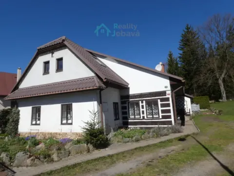 Prodej rodinného domu, Svratka, Libušina, 200 m2