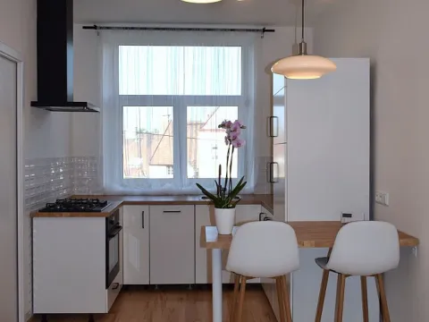 Pronájem bytu 2+kk, Jihlava, Třebízského, 42 m2