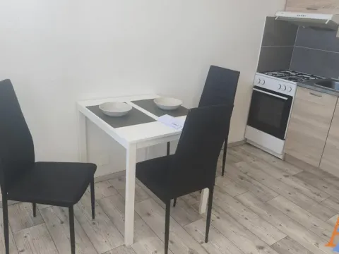 Pronájem bytu 1+1, Chomutov, 17. listopadu, 35 m2