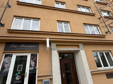 Pronájem bytu 2+1, Praha - Vinohrady, náměstí Jiřího z Lobkovic, 82 m2