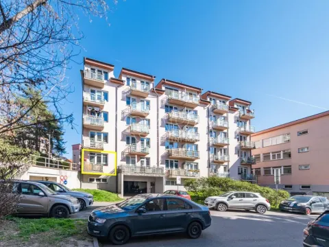 Pronájem bytu 1+kk, Praha - Záběhlice, Záběhlická, 32 m2