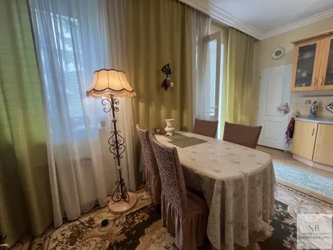 Prodej bytu 2+1, Karlovy Vary, Foersterova, 80 m2