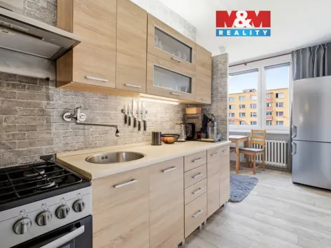 Prodej bytu 2+1, Bílina, Sídliště Za Chlumem, 60 m2