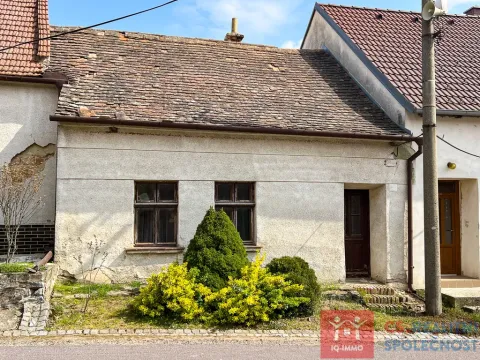 Prodej rodinného domu, Kadov, 38 m2