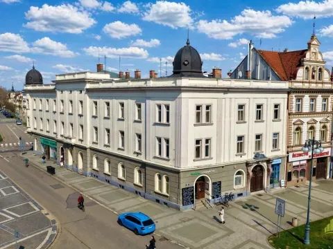 Pronájem obchodního prostoru, Prostějov, Pernštýnské nám., 80 m2