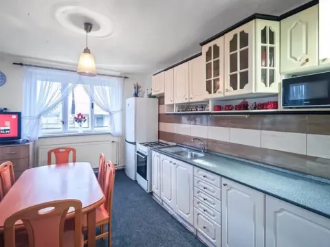 Pronájem rodinného domu, Svojšice, 120 m2