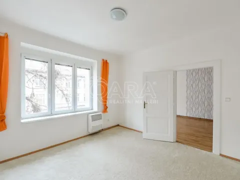 Pronájem bytu 2+kk, Praha - Dejvice, Zikova, 52 m2