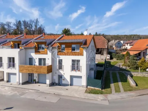Prodej rodinného domu, Štěkeň, Slatinská, 227 m2